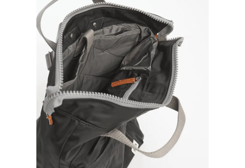Roka Bantry B Small Sustainable Canvas Backpack< Backpacks