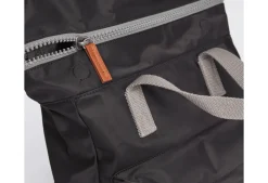 Roka Canfield B Medium Sustainable Backpack< Backpacks