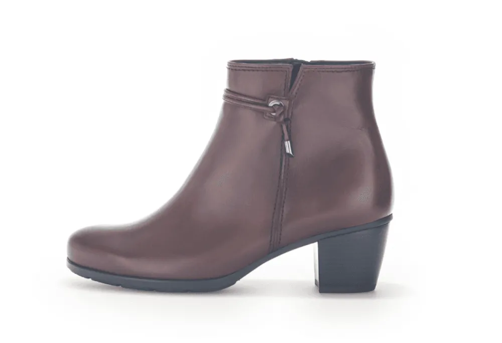 Gabor Ela Short Heeled Boot<Women Boots