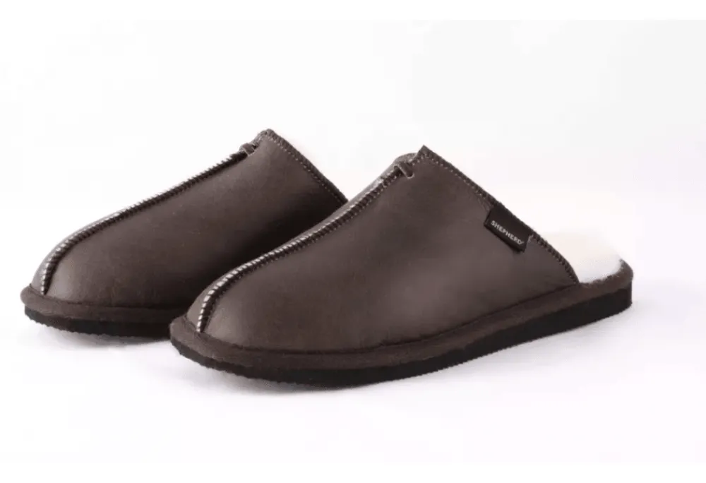Shepherd Hugo Sheepskin Mule Slipper<Men Slippers