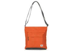 Roka Kennington Medium Sustainable Crossbody Bag< Roka Bags