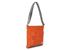 Roka Kennington Medium Sustainable Crossbody Bag< Roka Bags