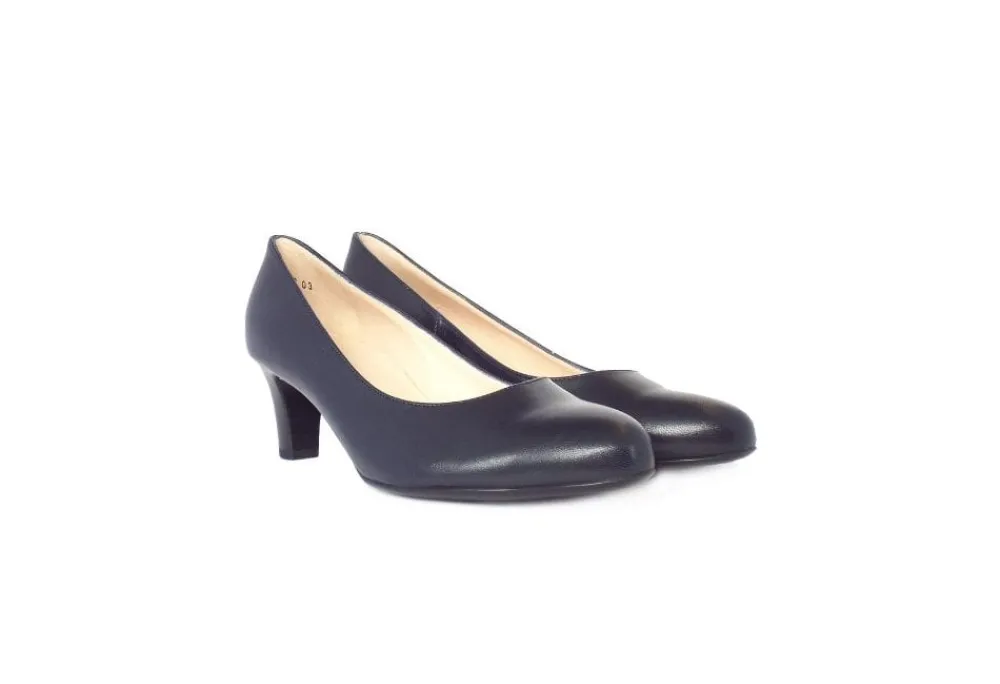 Peter Kaiser Nika Mid Court Shoe<Women Court Shoes & Heels