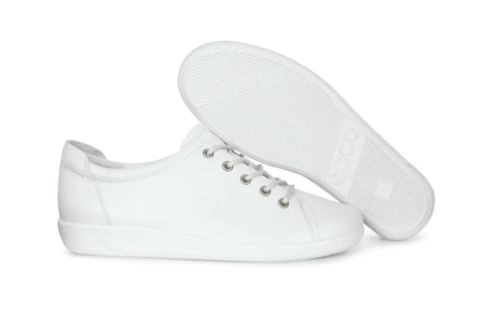 Ecco Soft 2 Lace Up<Women Comfort