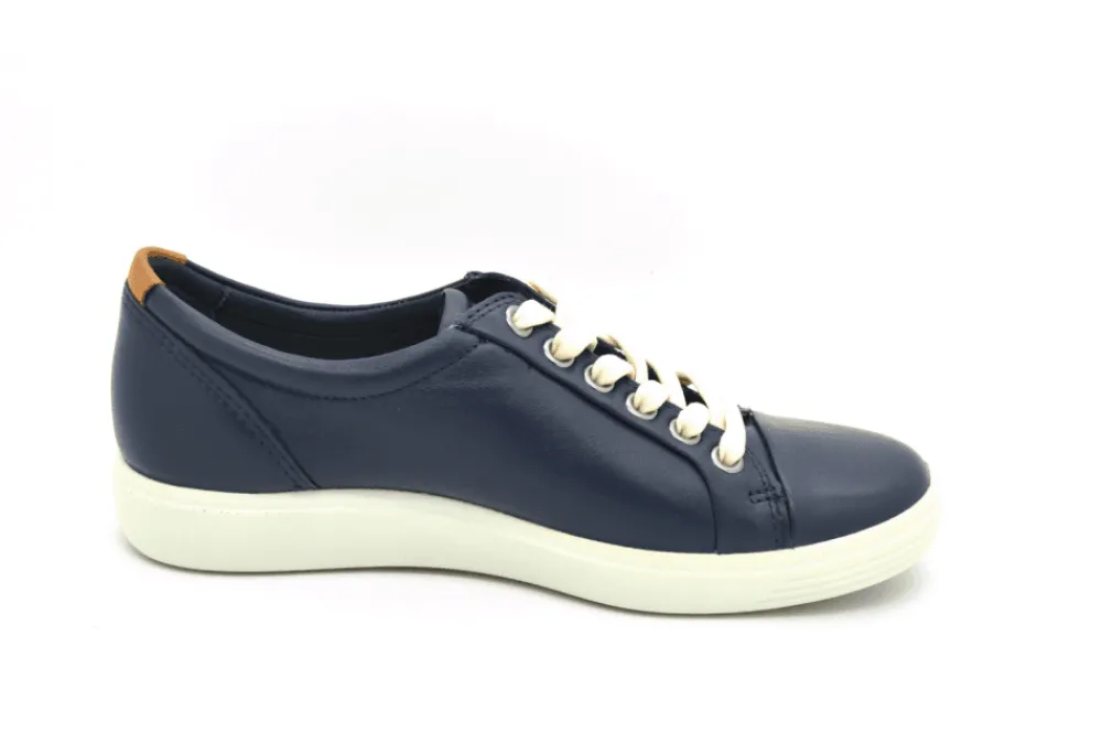 Ecco Soft 7 Lace Up<Women Comfort
